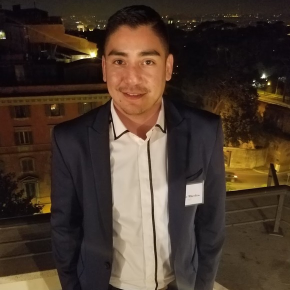 Meet your Posher, Rene - Picture 1 of 1